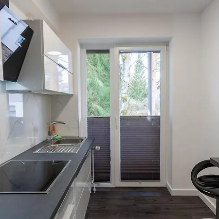 Apartment Am Bach 3 Mit Balkon *